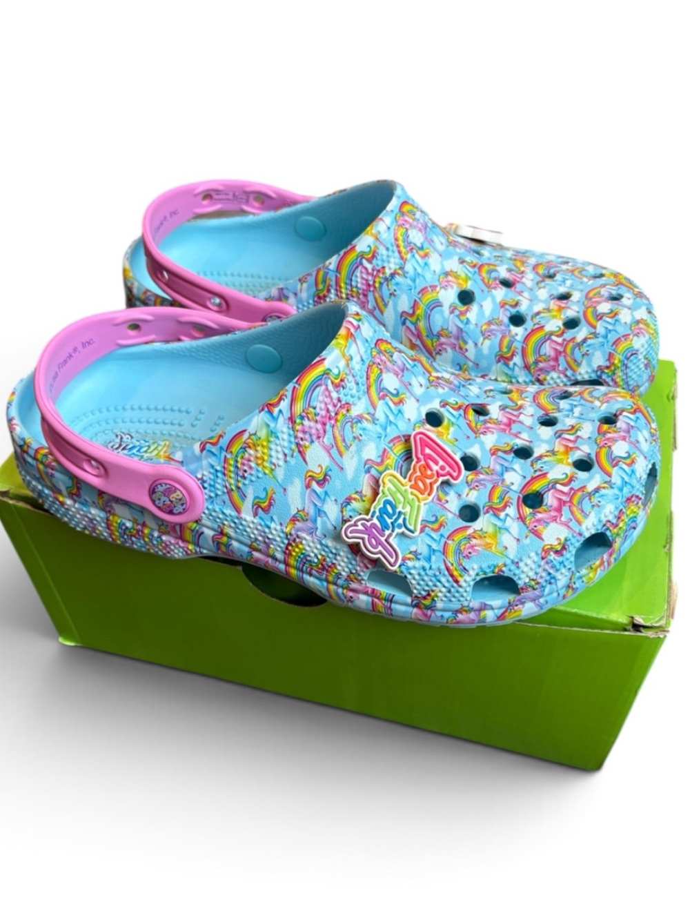 Crocs X Lisa Frank Rainbow Unicorn Classic Clog Women’s 9 Light Blue READ